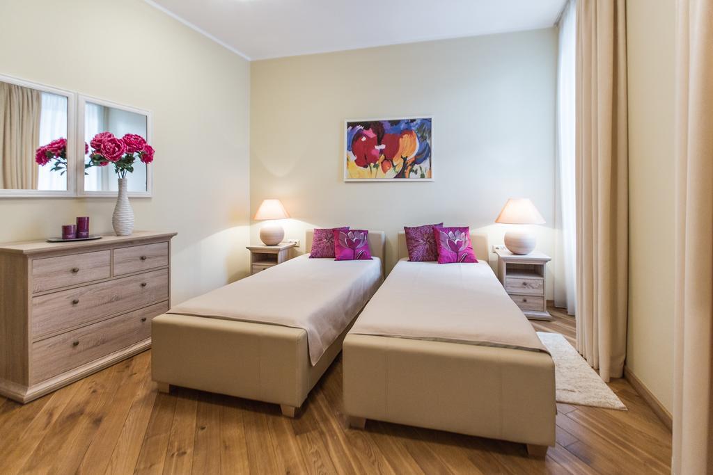 Riga Lux Apartments - Ernesta, Free Parking Екстер'єр фото