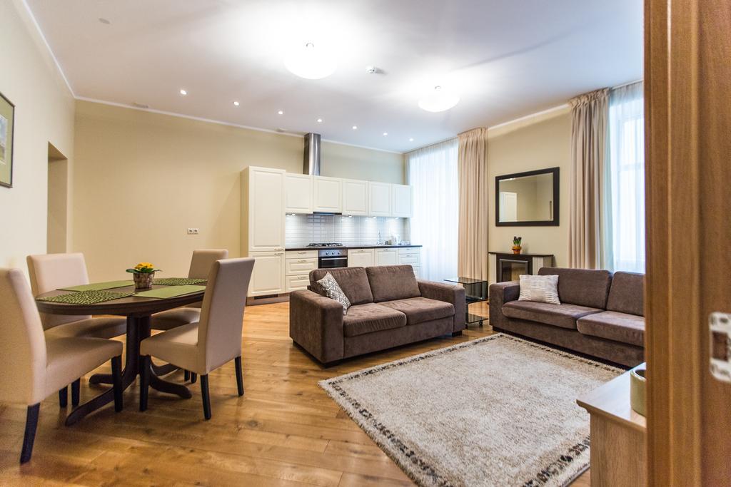 Riga Lux Apartments - Ernesta, Free Parking Екстер'єр фото