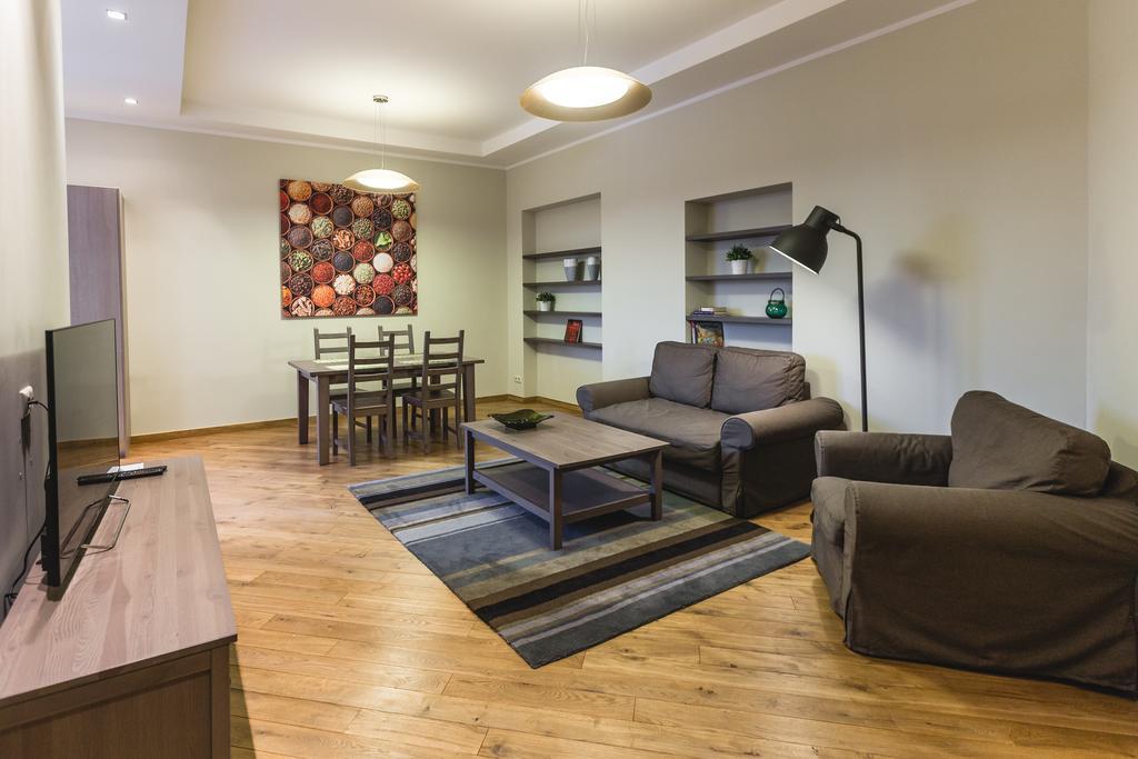 Riga Lux Apartments - Ernesta, Free Parking Екстер'єр фото